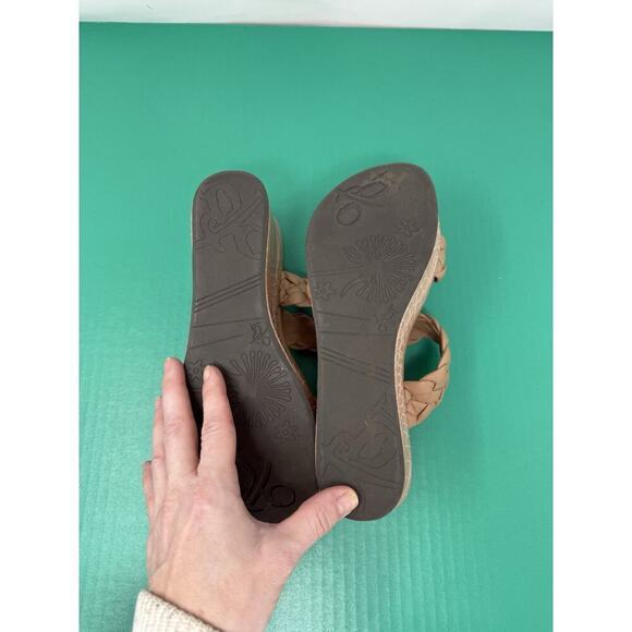 OBT Womens Leather Braided Strappy Slip-On Beige Wedge Sandals Black 9.5 New - Picture 8 of 8